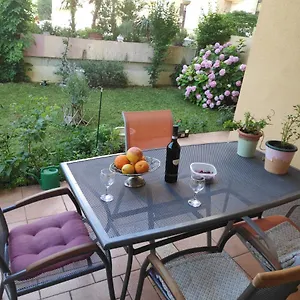 Spacious With Big Garden Near Split