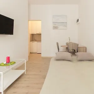  Apartament Kike 80